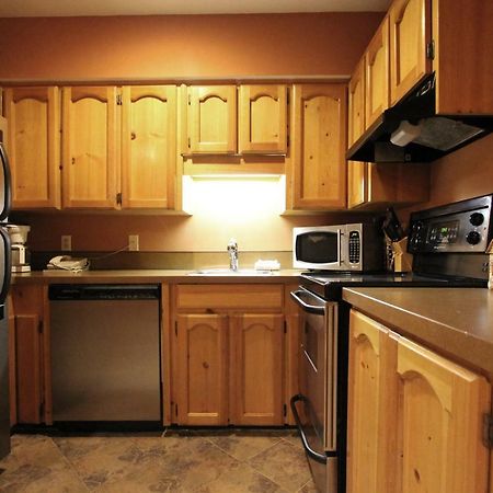 Rainbow Suites By Whistler Retreats Extérieur photo